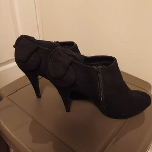 Black ankle boot heels